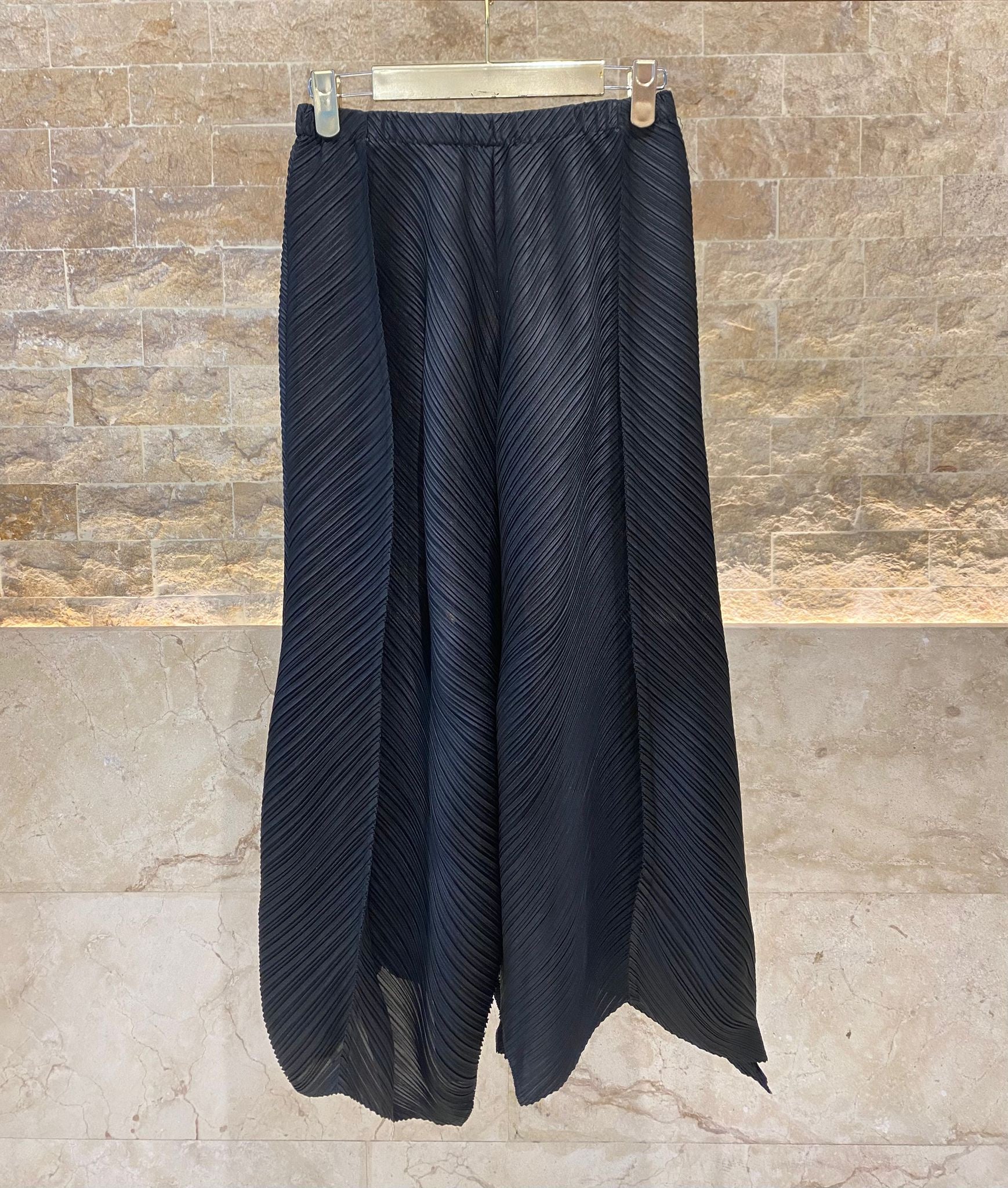 Assymetric Pants - Wide Leg Plisse Pants with Asymmetric Hem - Brown Loft