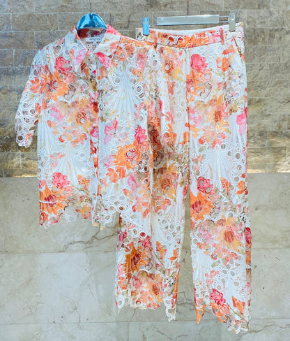 Audrey/Selma Embroidery Lace Shirt and Pants قميص وسروال من الدانتيل المطرز - Brown Loft