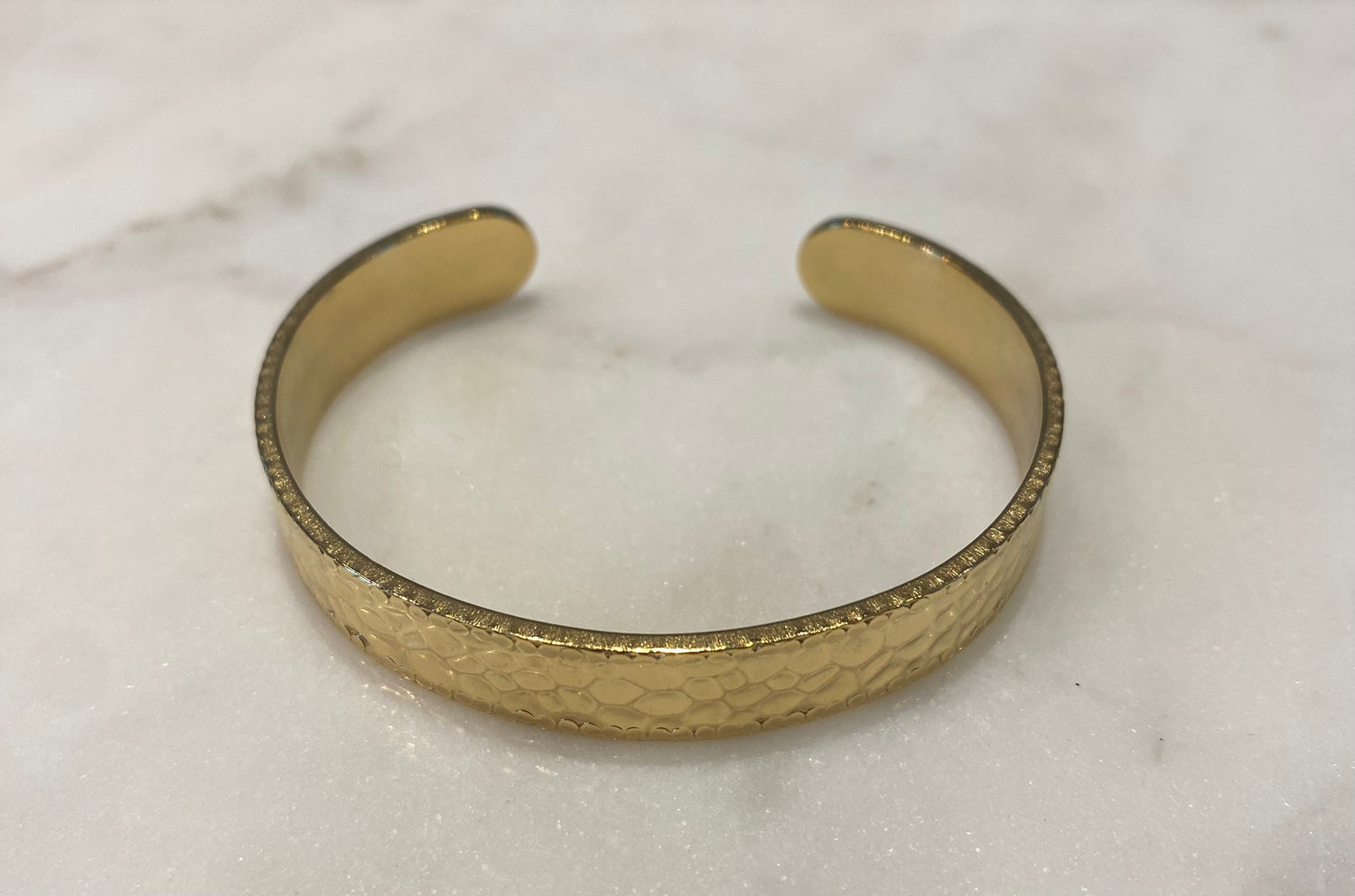BRA2125041 Hammered Cuff Open Bracelet - Brown Loft