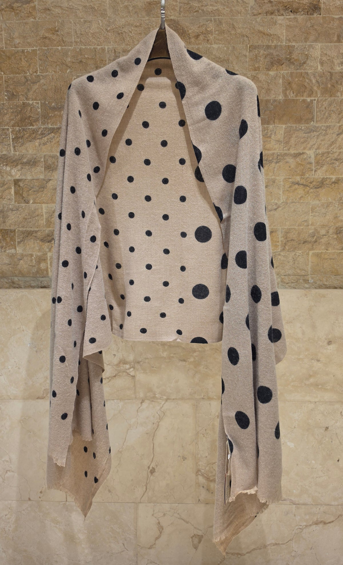 C211047 Big Small Dot Pattern Scarf