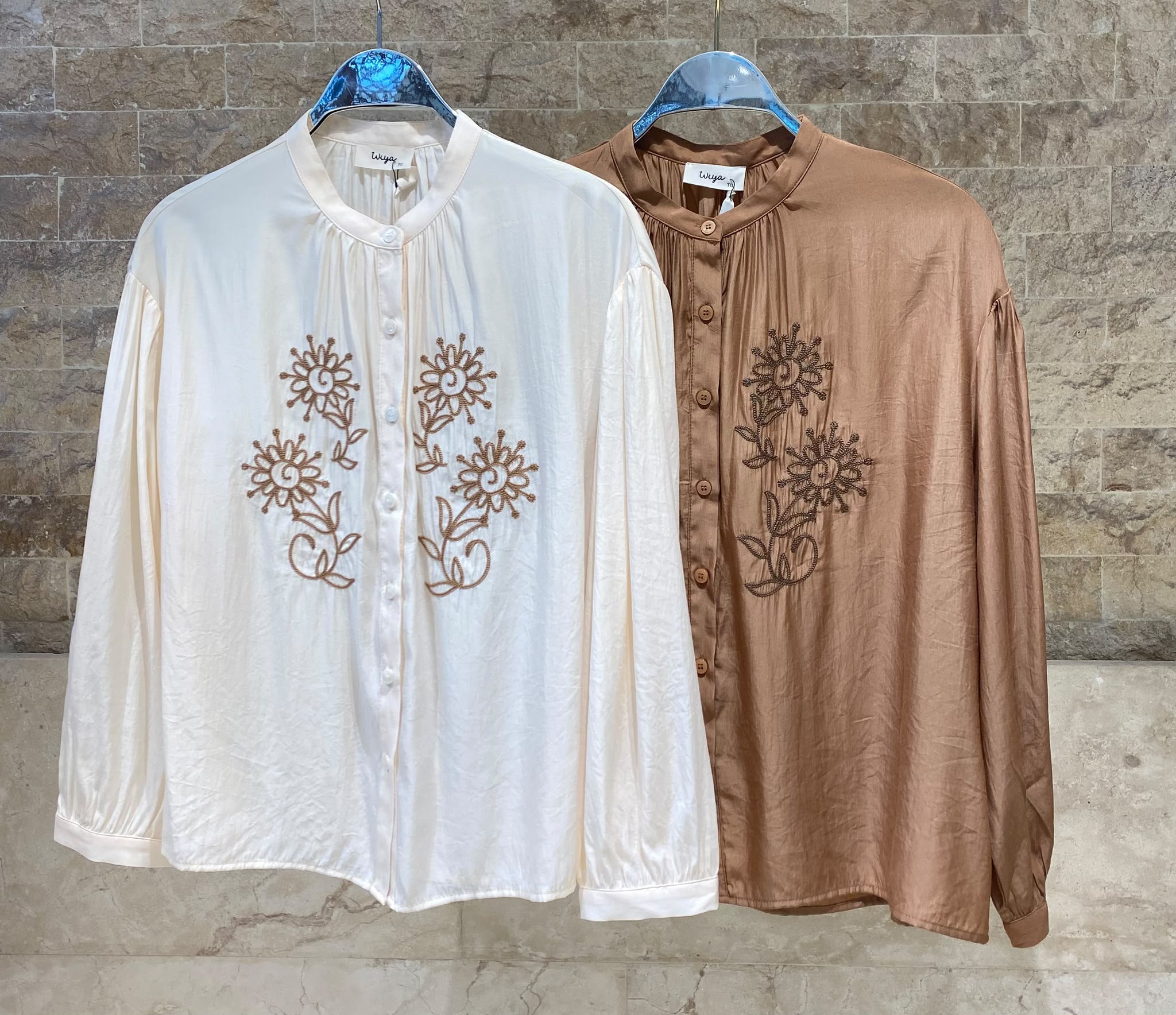 CWQ6025 Embroidered Oversized Top بلوزة مطرزة بقصة واسعة