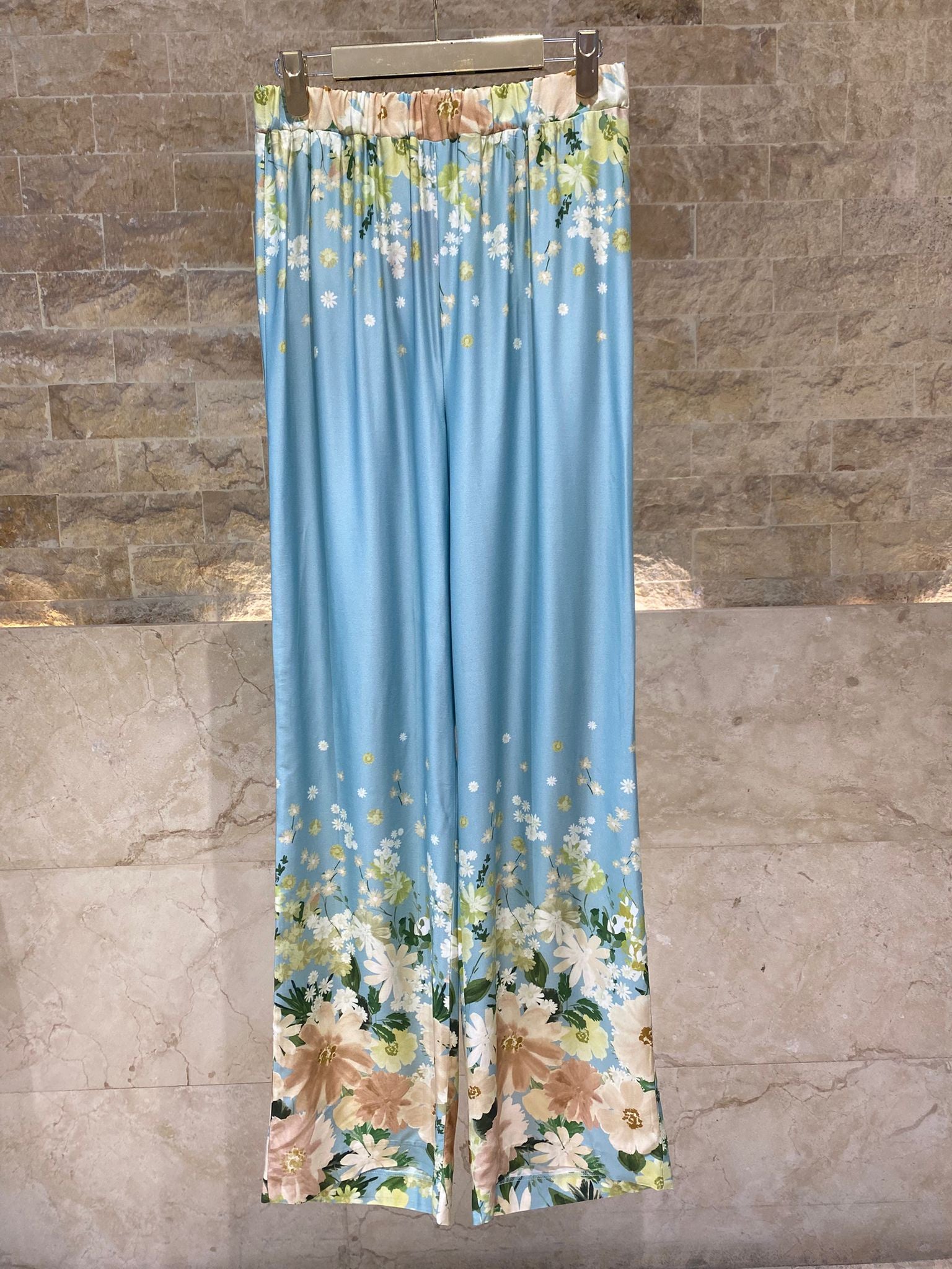 Dulce Satin Floral Pants - Brown Loft
