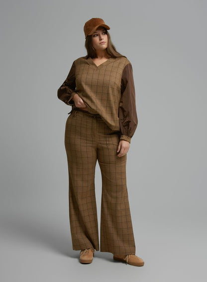 Checked Knit Top &amp; Wide-Leg Trouser 8601.1016/2037