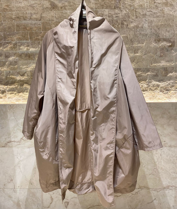 HM7296-2 Oversized Long Raincoat معطف واق من المطر طويل الحجم