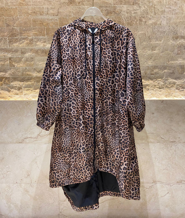 MF2401001 (Hooded Animal Print Oversized Raincoat) مقنعين طباعة الحيوان المتضخم معطف واق من المطر