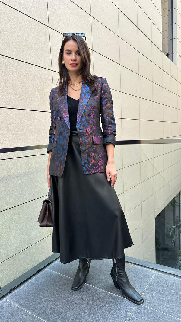 MF2402010 (Multicolor Jacquard Iridescent Jacket) سترة جاكار قزحية الألوان متعددة الألوان