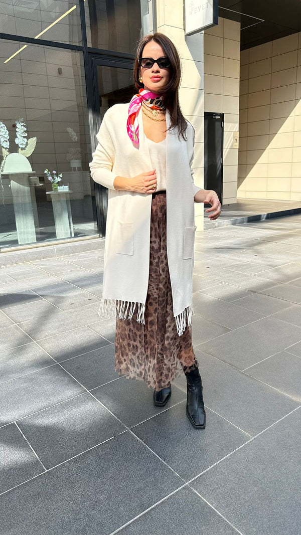 31934 (KNITWEAR CARDIGAN BEIGE) سترة صوفية تريكو مع شراشيب بيج