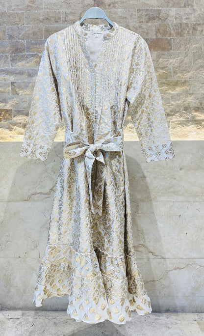 Flower Embossed Dress - 122 - Brown Loft