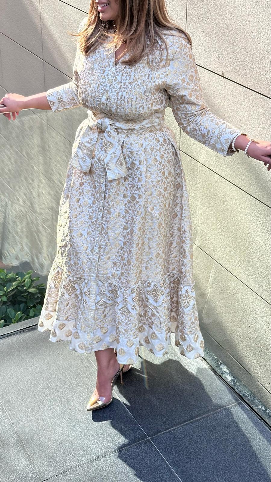 Flower Embossed Dress - 122 - Brown Loft