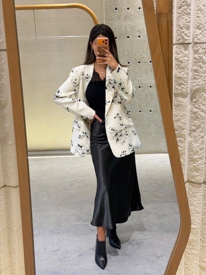Printed blazer jacket with notched lapel and welt pockets C30193