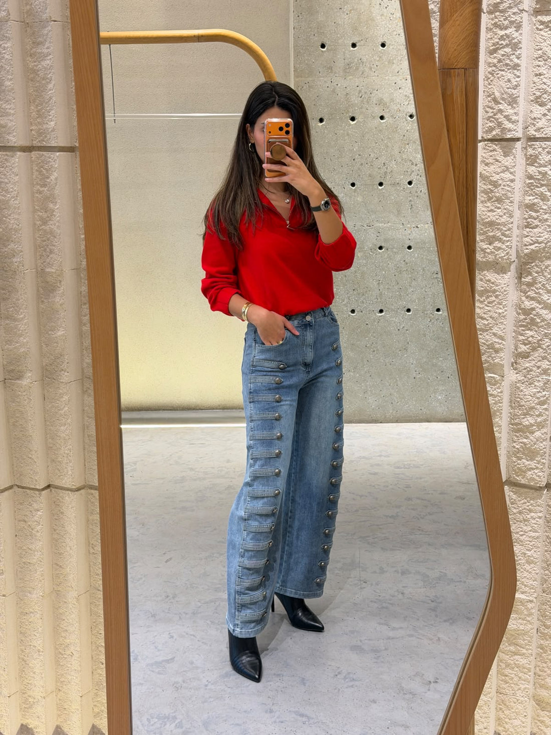 Button-Detail Wide-Leg Jeans JM22852