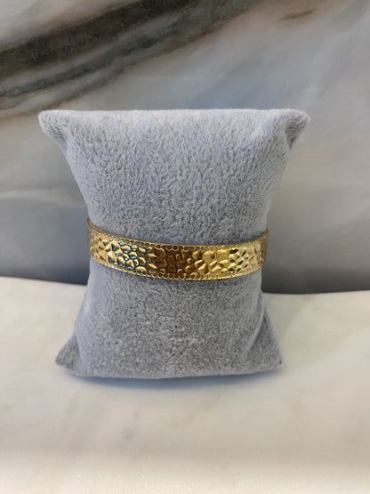 BRA2125041 Hammered Cuff Open Bracelet - Brown Loft