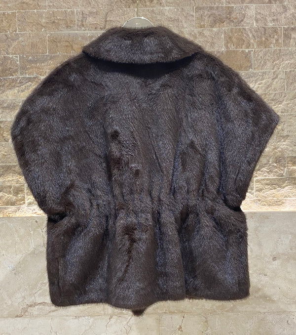 Jackie سترة كبيرة الحجم من الفرو الصناعي