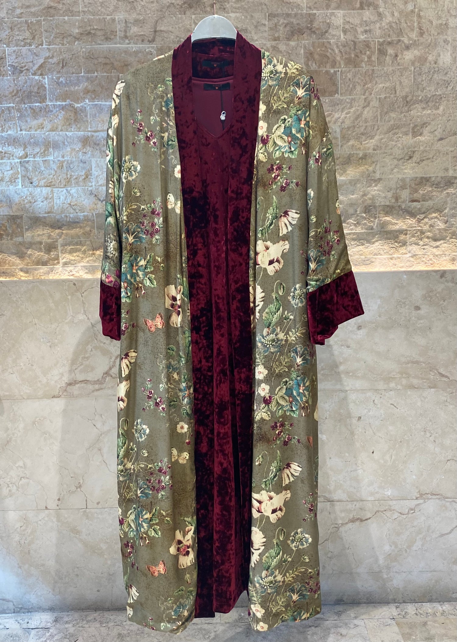 25583/2522 Scoop Neckline Velvet Long Sleeveless Dress with Floral Kimono - Brown Loft