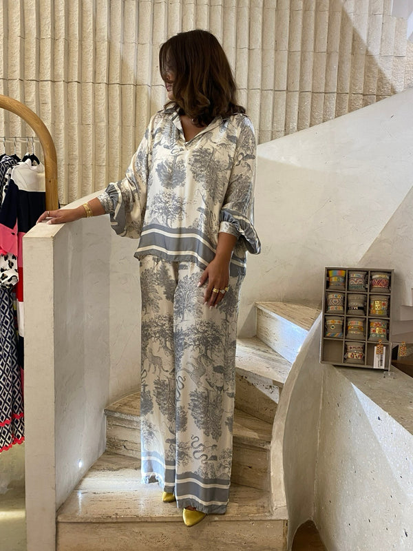 KD7365G - Oversized Satin Top and Wide Leg Pants Fashion Set