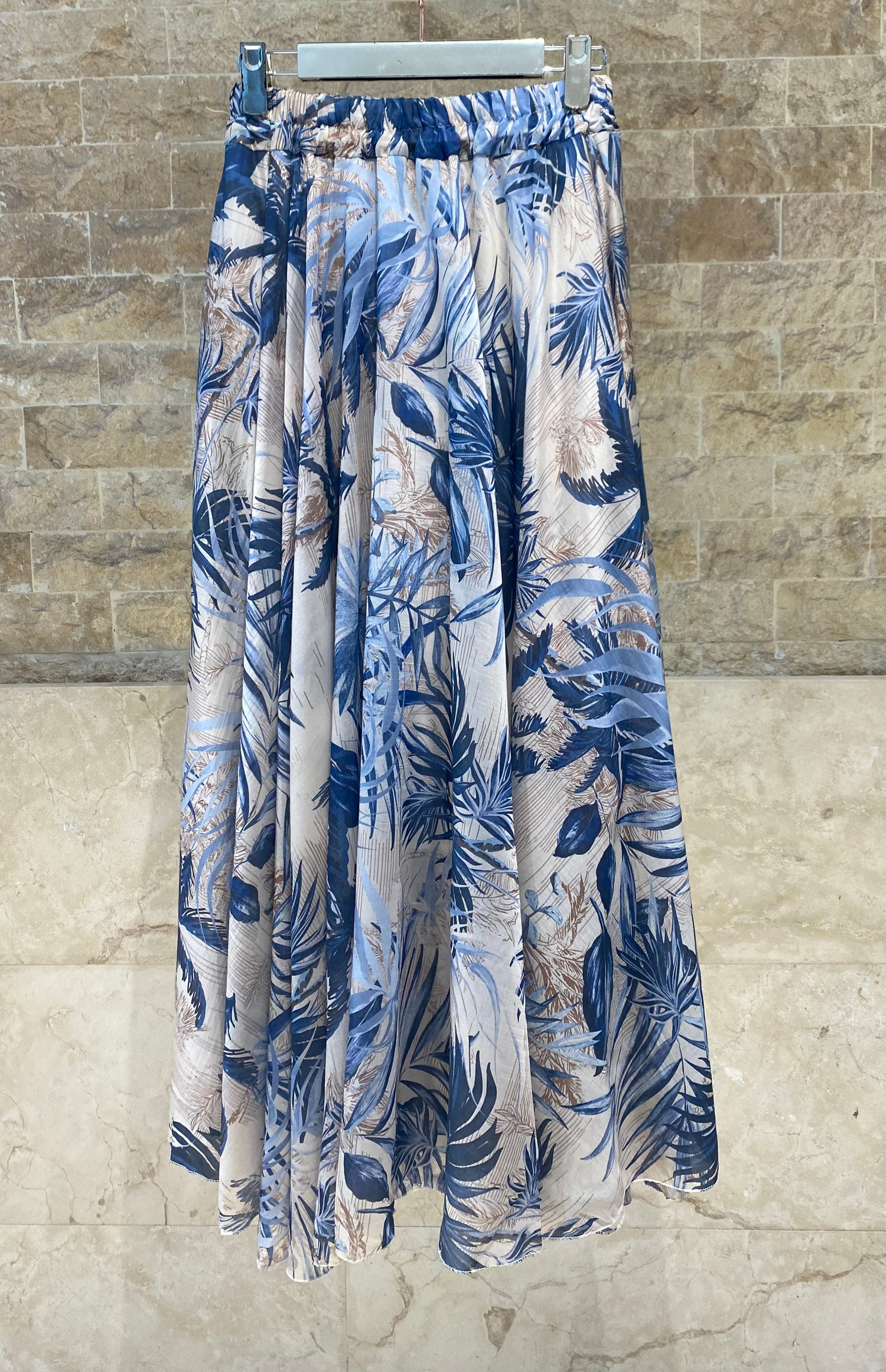 Palm Leaf Patterned Oversized Top DB2658/7515
