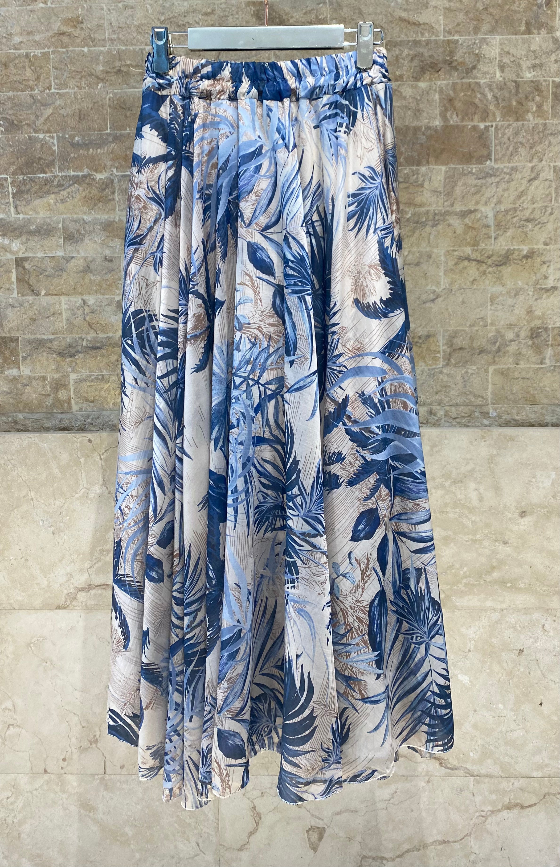 Palm Leaf Patterned Oversized Top DB2658/7515