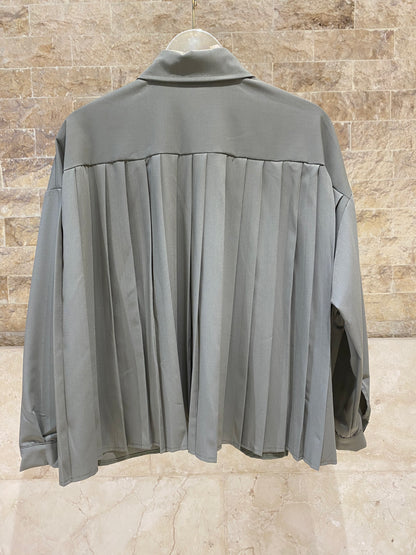 Oversized Pleated Back Shirt DB13890