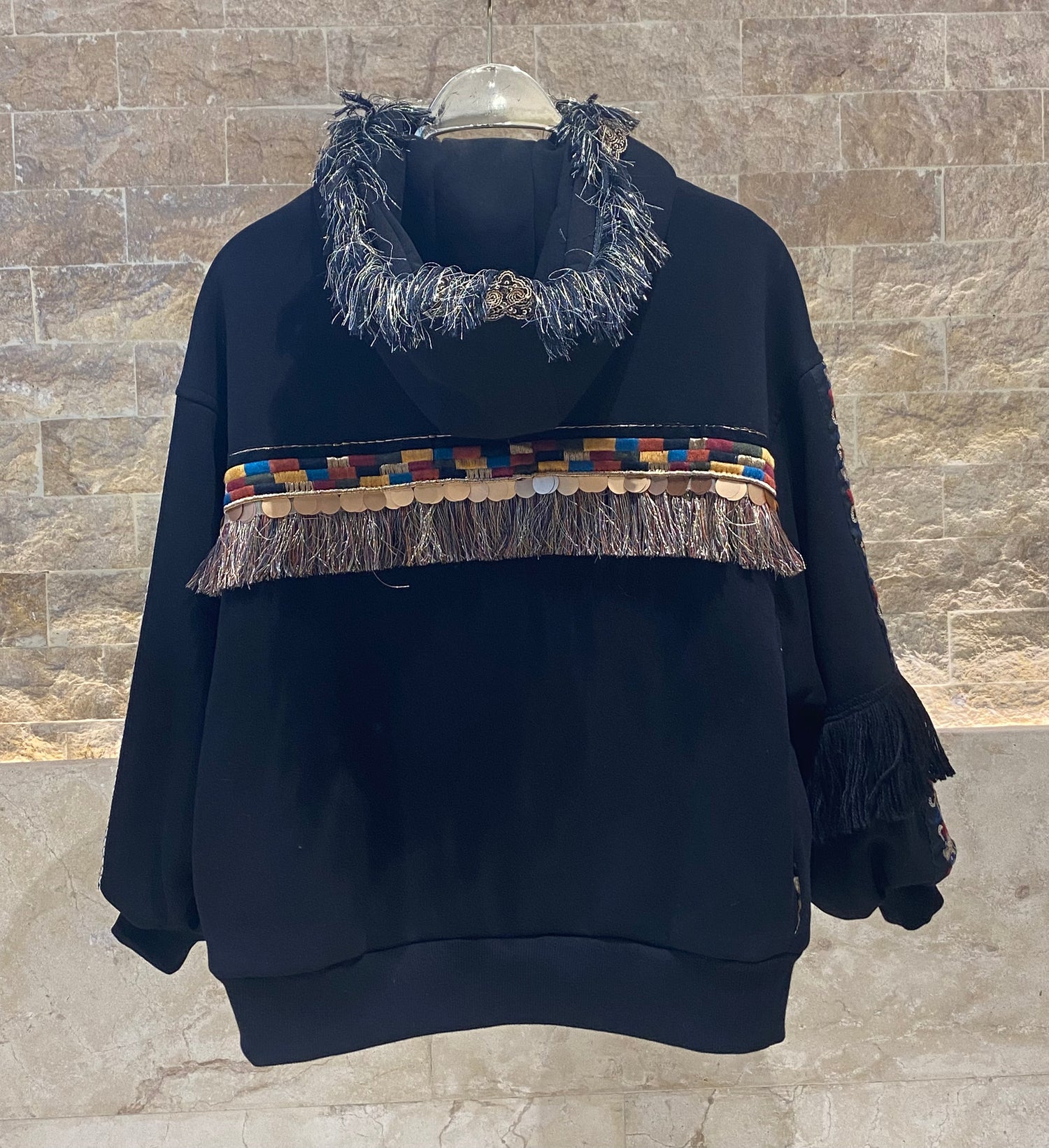 سترة رياضية بغطاء رأس وسحاب 35439
