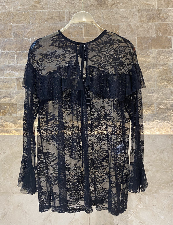 8401.1042 Oversized Lace Top أعلى الدانتيل المتضخم