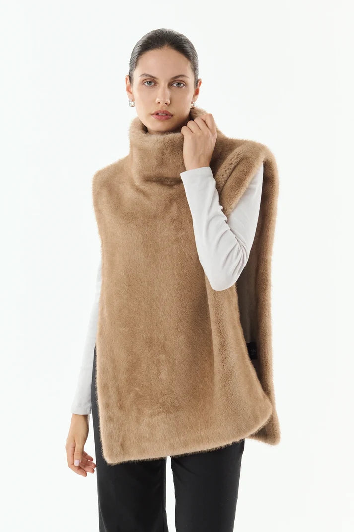Ivory Faux Fur Sleeveless Vest