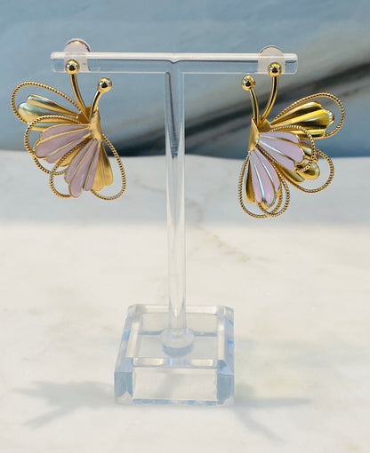 Iris Earrings أقراط الفراشة