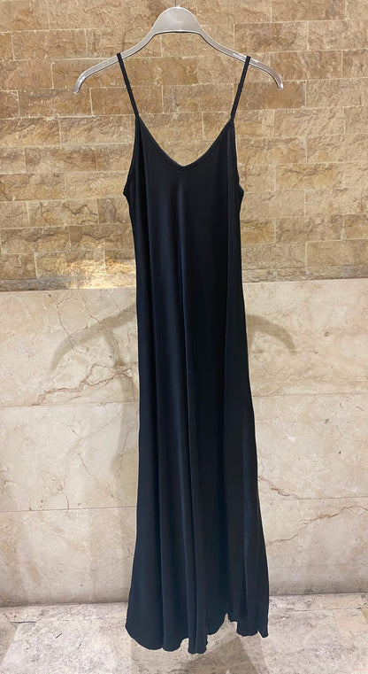 KD7505VS-2 Satin Sleeveless Dress فستان ساتان بدون أكمام