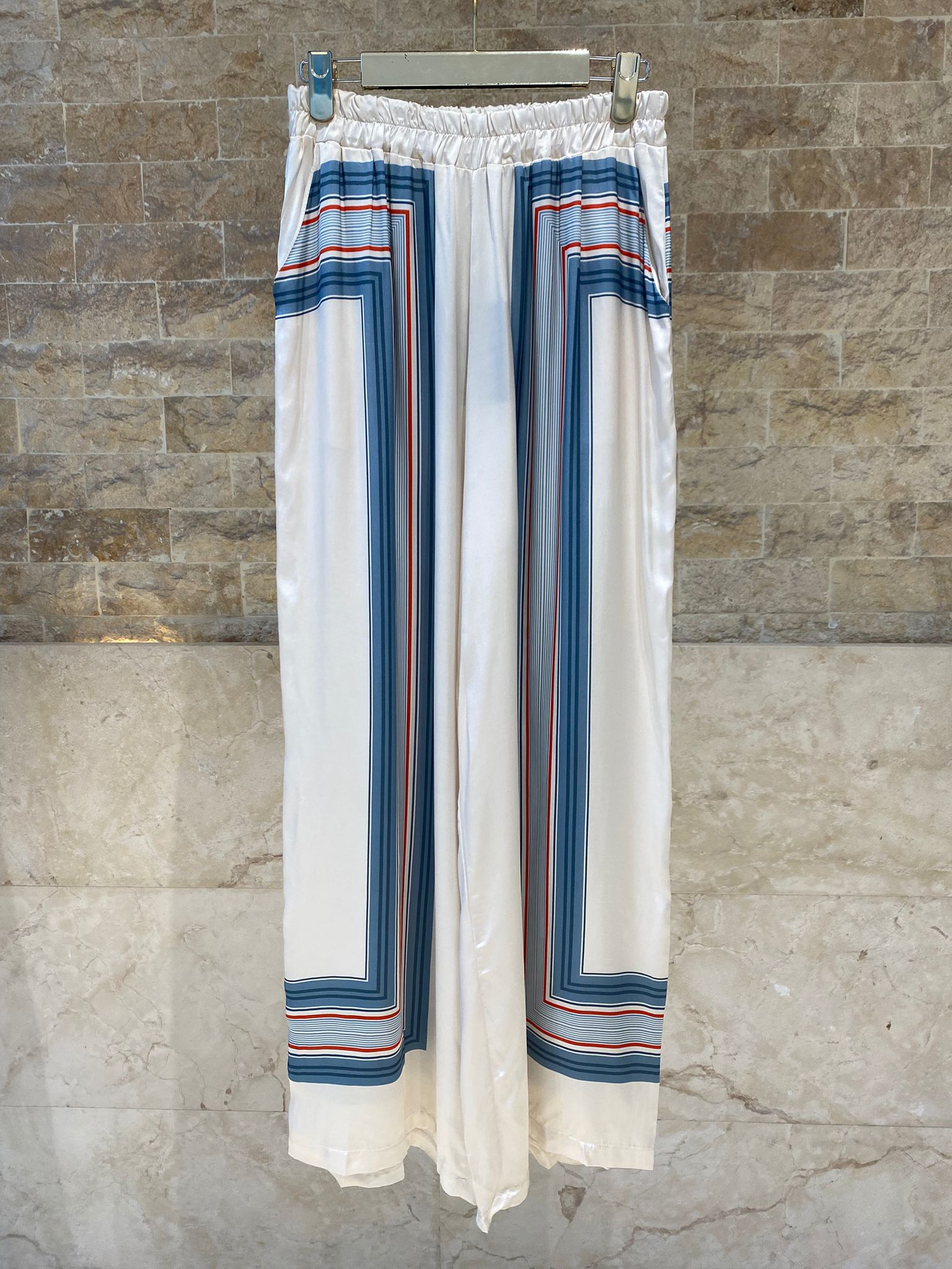 KD8871/9099-7 Ticking Stripe Satin Cape Shirt and Pants قميص وبنطال من الساتان المخطط - Brown Loft
