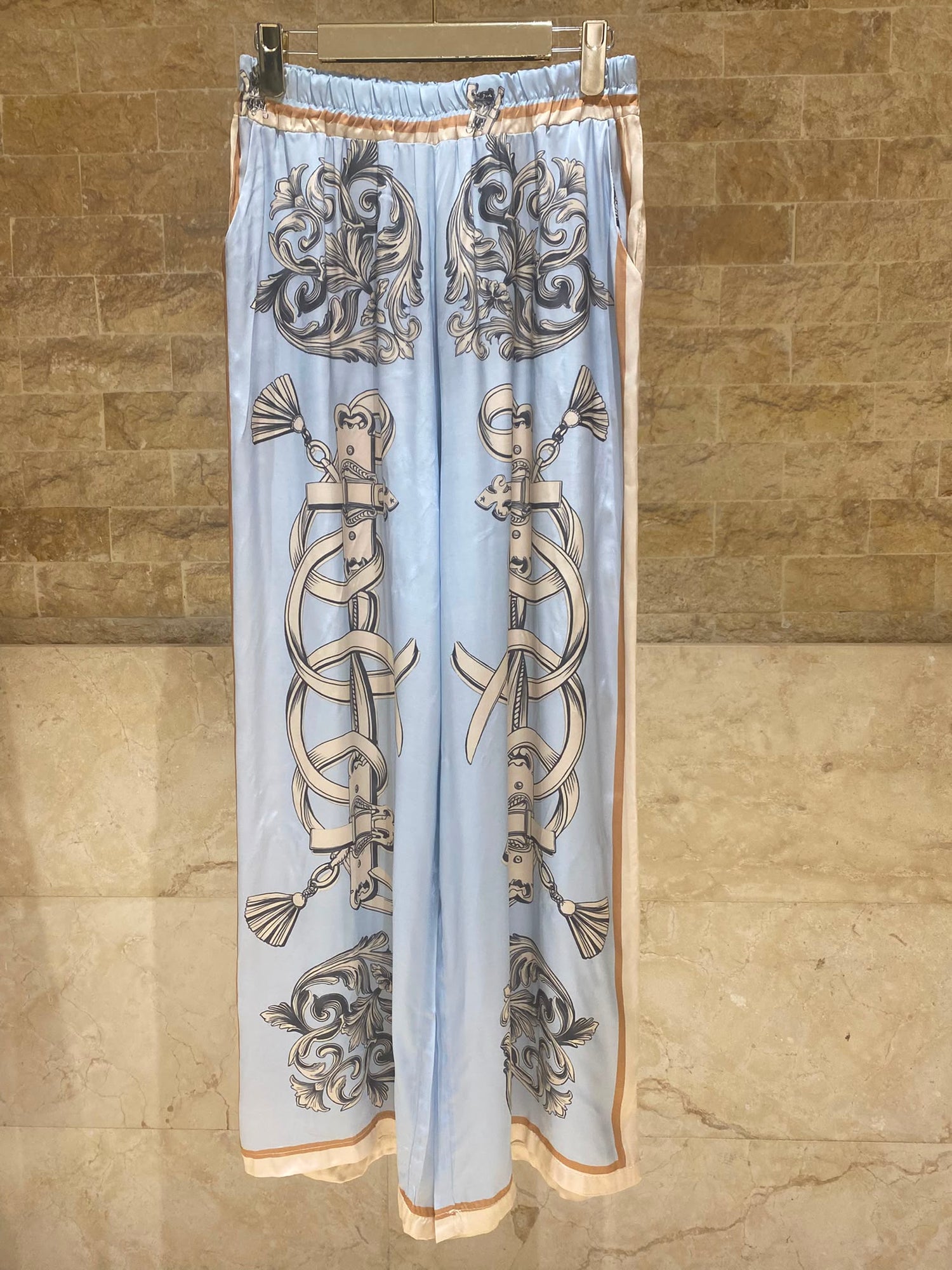 KD9099/9119VS-10 Chain Detailed Satin Shirt and Pants Set