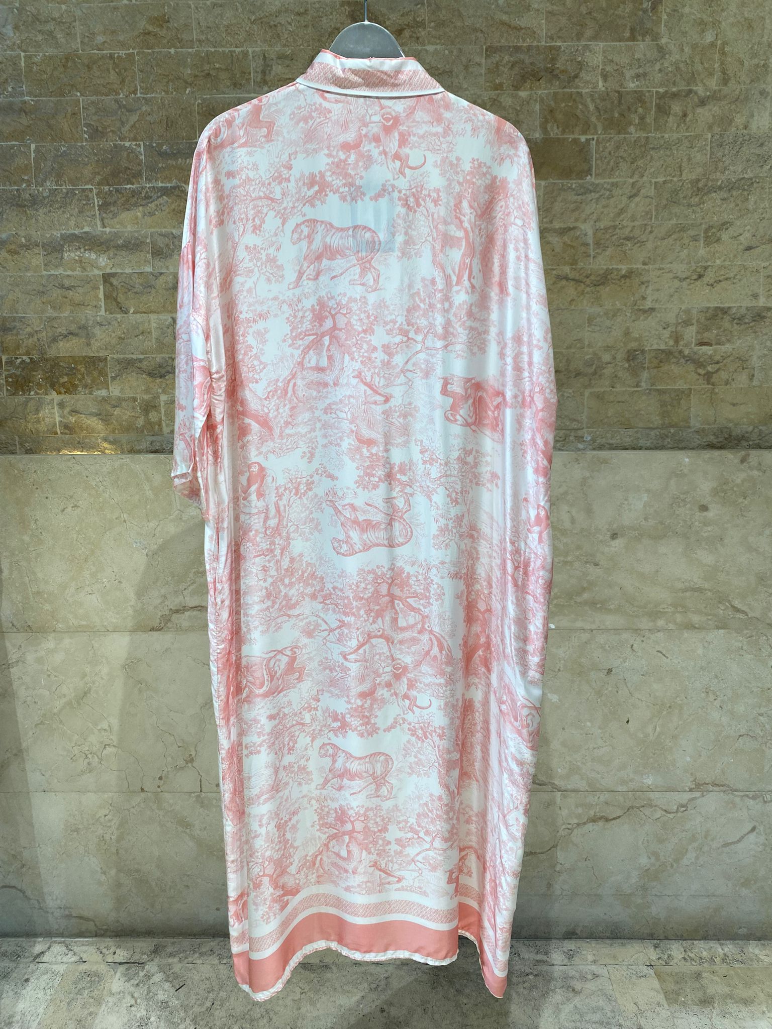 KD9316VS-6 Printed Oversized Satin Dress - Brown Loft
