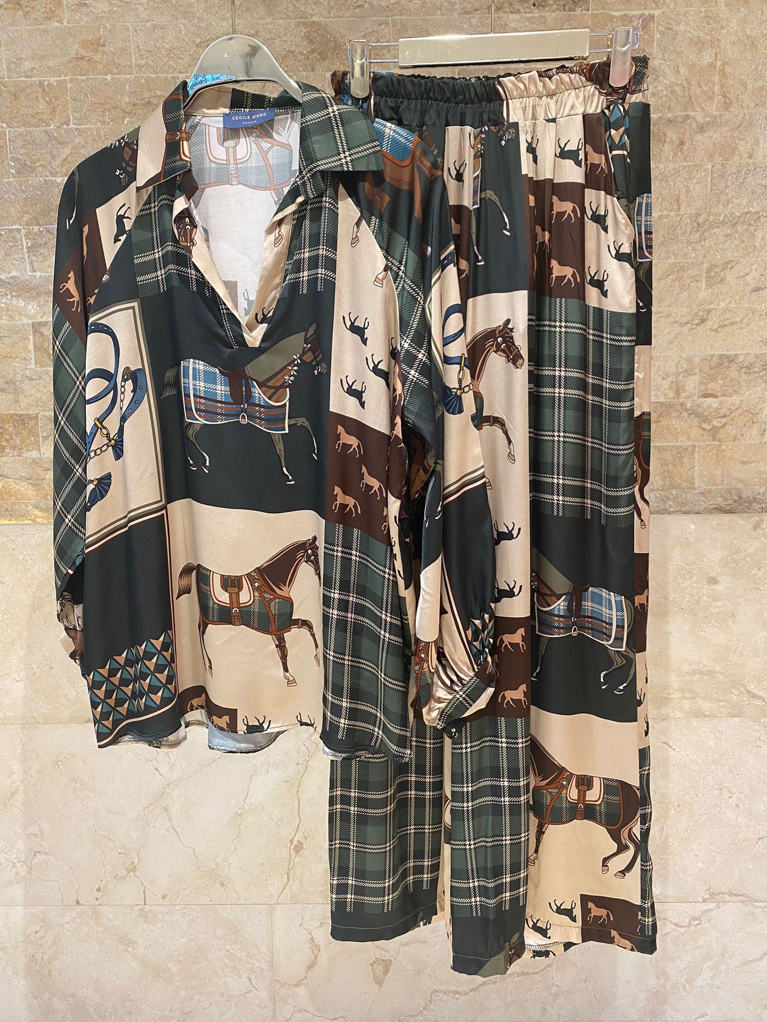 KD9966/6637-30 Equestrian Printed Satin Top and Pants - Brown Loft