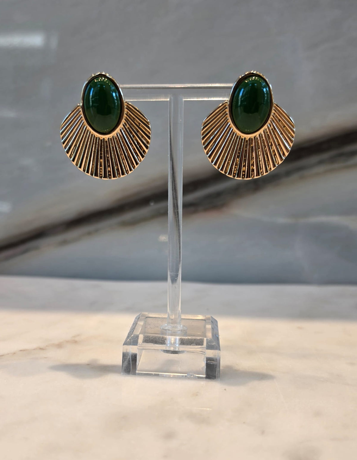 LF2603017 Fan Shaped Metallic Earrings