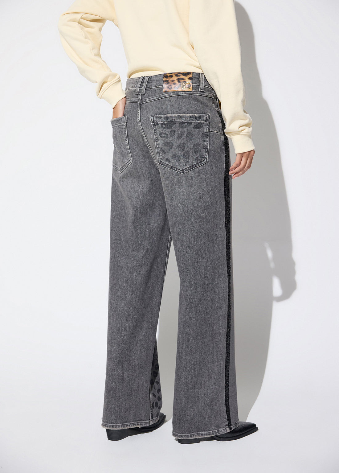 LF2614017 Wide Leg Denim Pants