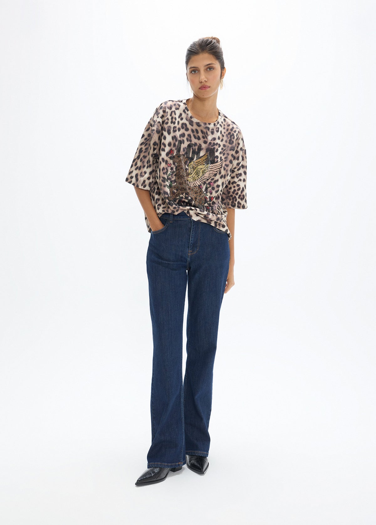 LF2615027 Leopard Print Oversized Fit Top