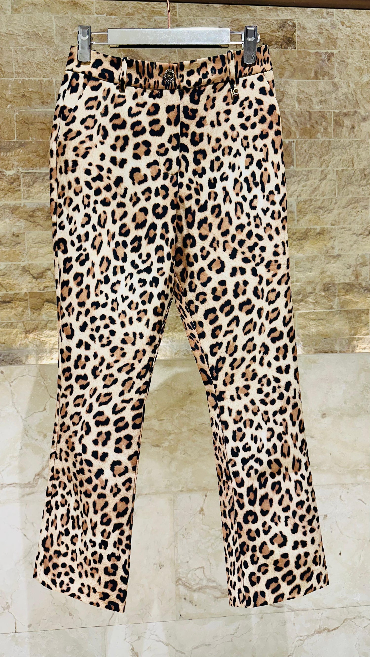 LS2602033/4033 Leopard Print Jacket and Pants سترة وبنطال بنقشة الفهد - Brown Loft