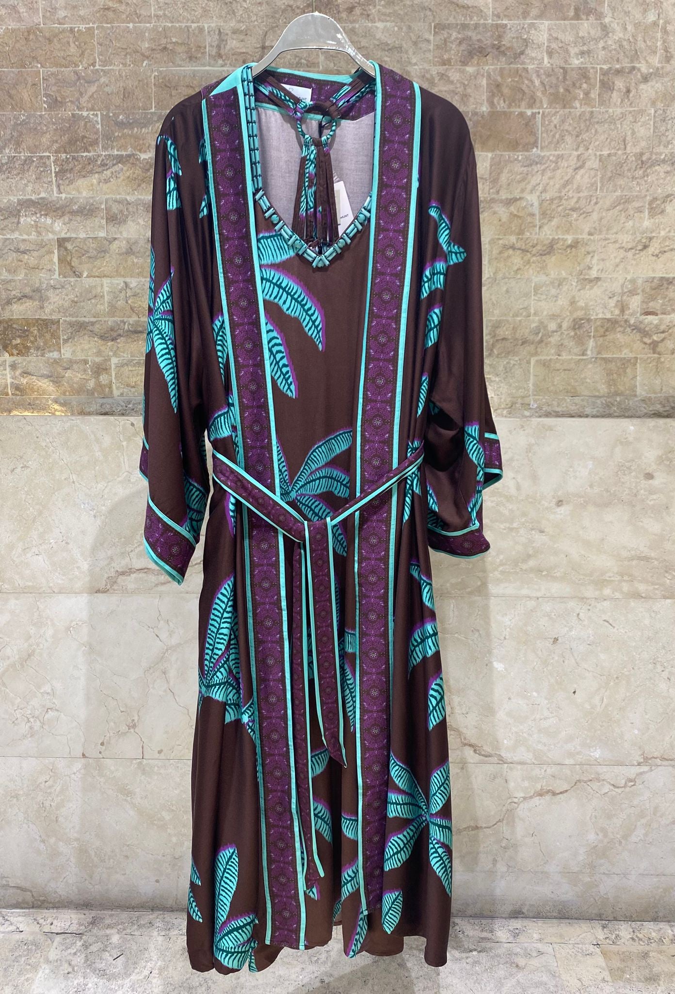 LS2616022/2004 Palm Print Strap Dress and Cardigan فستان بحزام مطبوع بأشكال النخيل وكارديغان - Brown Loft