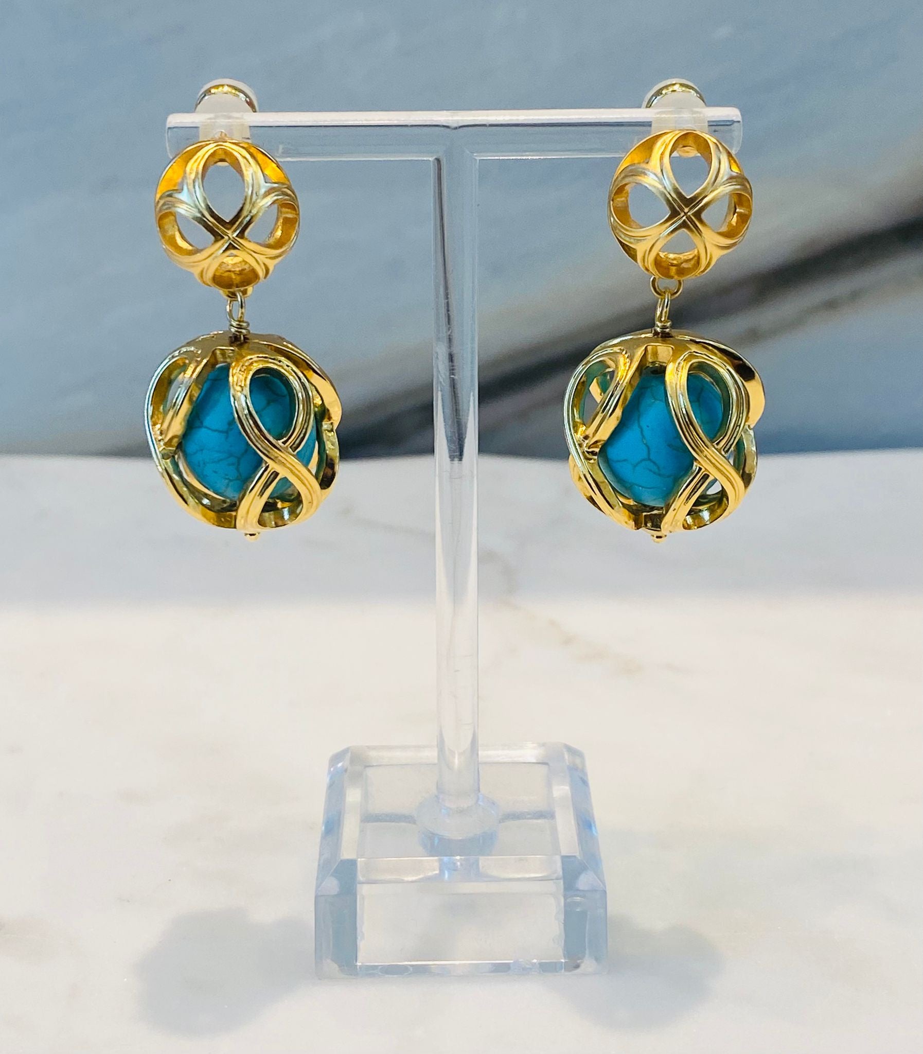 Lara Earrings أقراط متدلية على شكل قفص