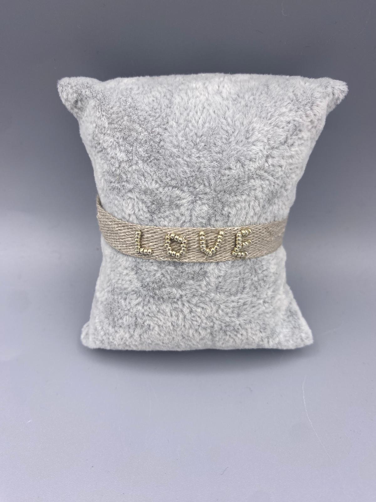 LOVE B-HI-G/S Cotton Yarn Bracelet - Brown Loft