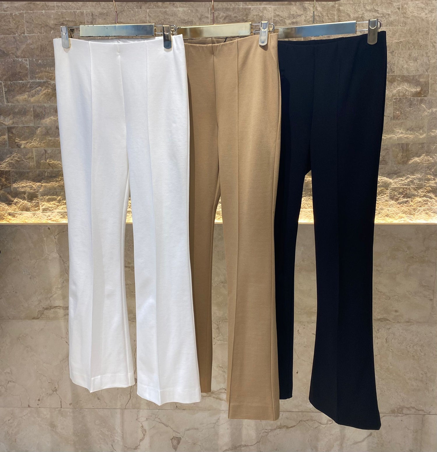 M4IA24 Basic Flare Pants - Brown Loft