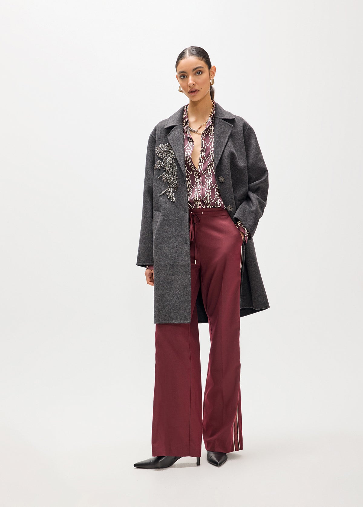 MF2601013 Beaded and Stud Floral Embroidery Mid Length Coat