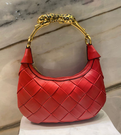 MS2604005 Braided Handbag حقيبة يد مضفورة - Brown Loft