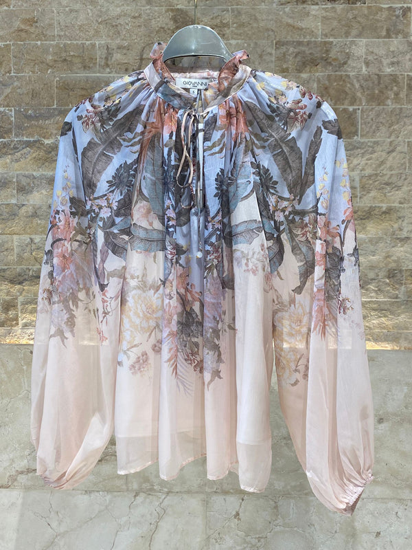 Melissa Floral and Fauna Print Sheer Top بلوزة شفافة مطبوعة بنقوش زهور وحيوانات