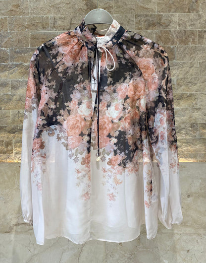 Misty Floral Print Sheer Top بلوزة شفافة بنقشة الأزهار