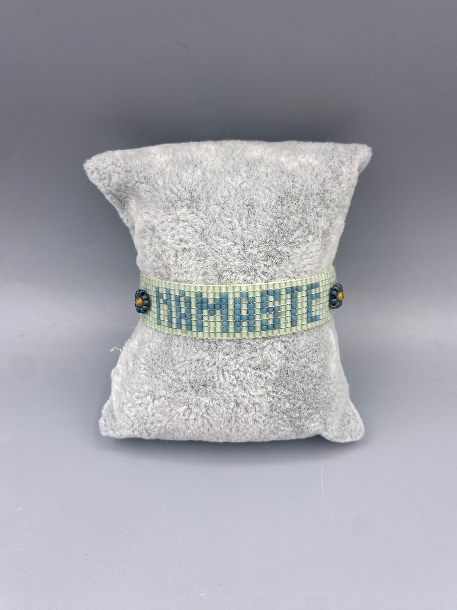 Namaste BE-8074 سوار من الخيوط المضفرة - Brown Loft