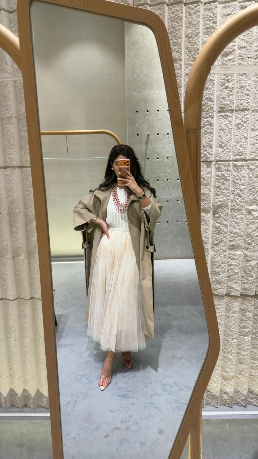 08202-1 Long Tulle Skirt تنورة تول طويلة بطبعة تجريدية