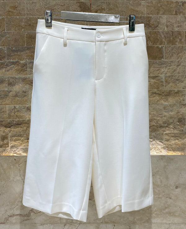 G26012 SET Tailored Vest and Bermuda Short سترة مصممة خصيصًا وشورت برمودا