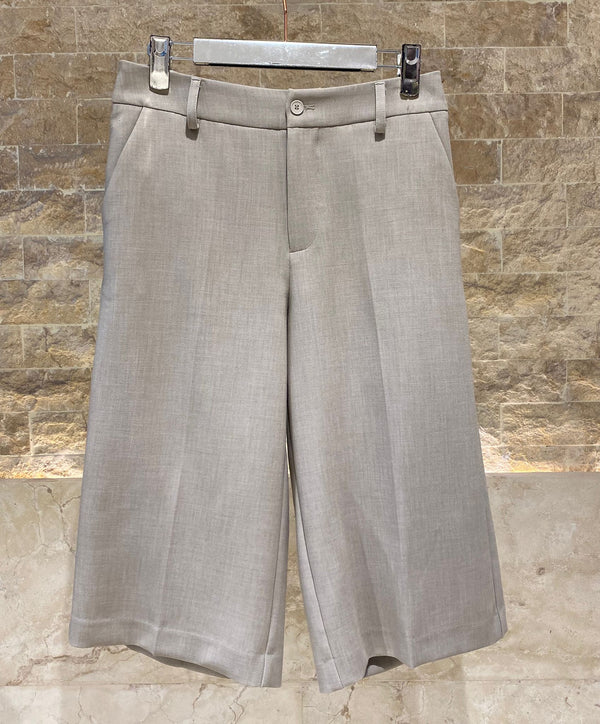 G26012 SET Tailored Vest and Bermuda Short سترة مصممة خصيصًا وشورت برمودا