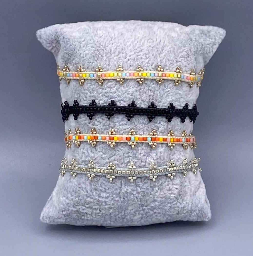 Shanty B-XS Braided Threads Bracelet