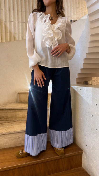 6207004 Pleated Ruffled Collared Top بلوزة شفافة مكشكشة بياقة مطوية - Brown Loft