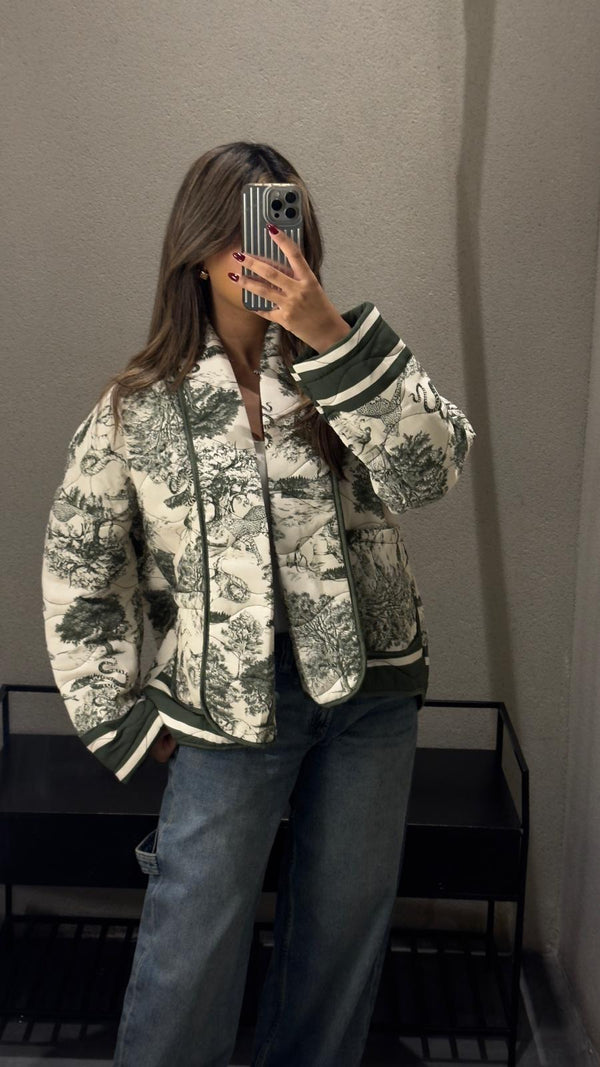 KE7903 Quilted Safari Printed Jacket سترة مبطنة مطبوعة بنقشة سفاري